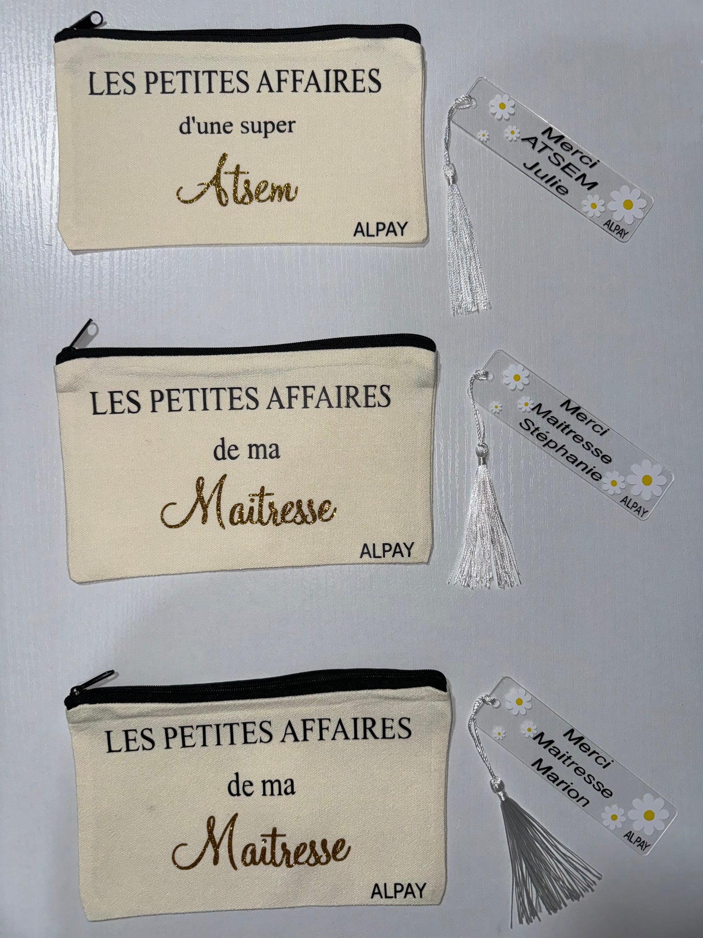 TROUSSE & MARQUE PAGE